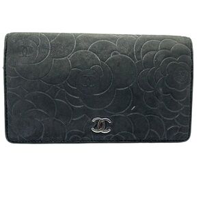 Chanel Camelia Wallet